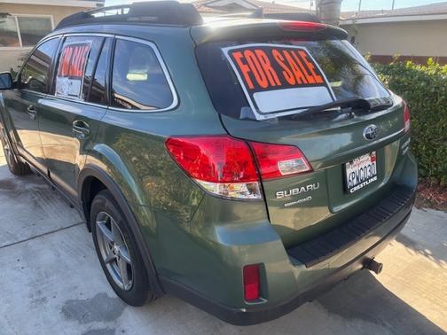2011 Subaru Outback 3.6 R Limited
