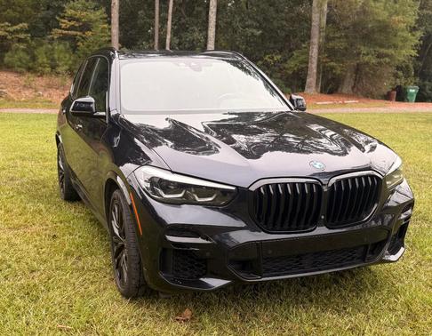 Black 2022 BMW X5 sDrive40i