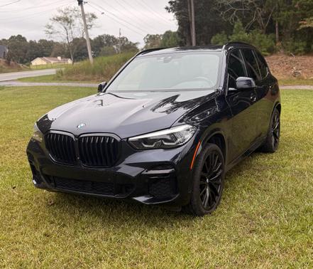 Black 2022 BMW X5 sDrive40i