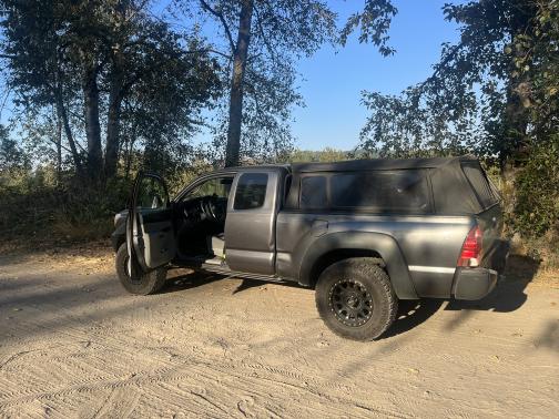 2014 Toyota Tacoma Base