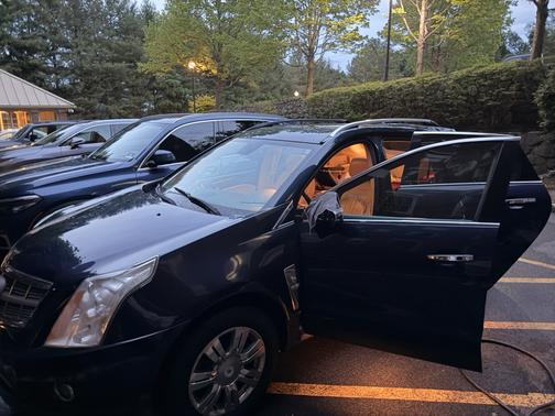 Blue 2011 Cadillac SRX Luxury Collection