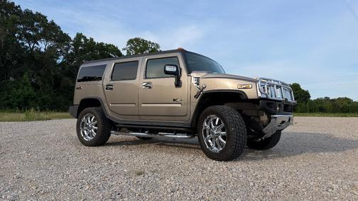 Beige 2008 Hummer H2 Base