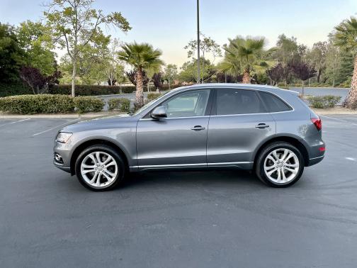 Photo 1 of 12 of 2013 Audi Q5 hybrid 2.0T Prestige