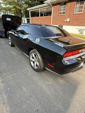 Black 2013 Dodge Challenger SXT