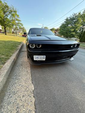 Black 2013 Dodge Challenger SXT