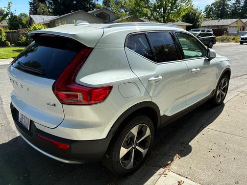 White 2025 Volvo XC40 B5 Plus Bright Theme