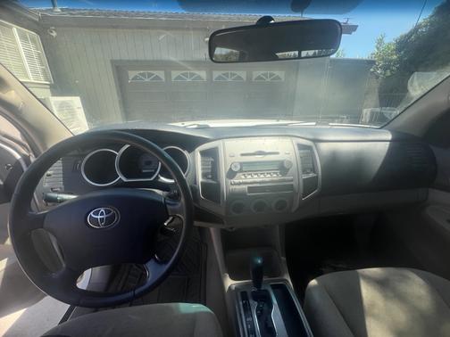 White 2008 Toyota Tacoma PreRunner