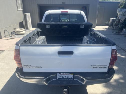 White 2008 Toyota Tacoma PreRunner
