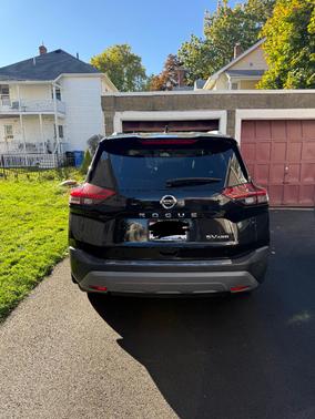 Black 2021 Nissan Rogue SV