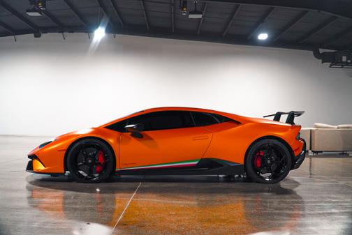 2018 Lamborghini Huracan Performante