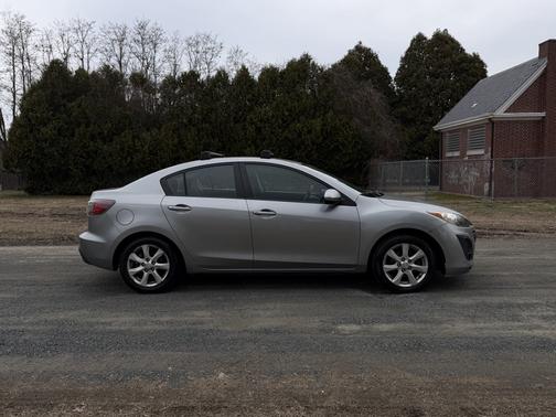 2010 Mazda Mazda3 i Sport