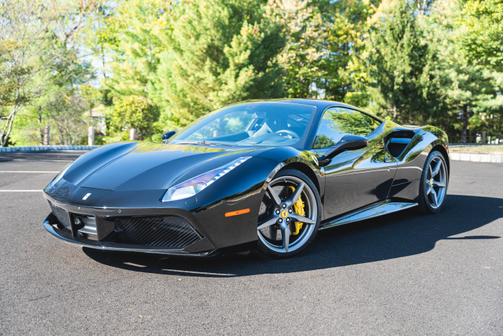 2017 Ferrari 488 GTB Base