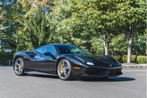 2017 Ferrari 488 GTB Base