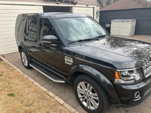 2015 Land Rover LR4 Lux