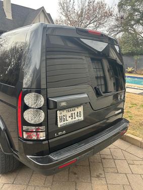 2015 Land Rover LR4 Lux