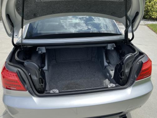 2011 BMW 335 i