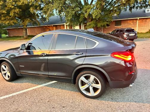 Gray 2016 BMW X4 xDrive28i