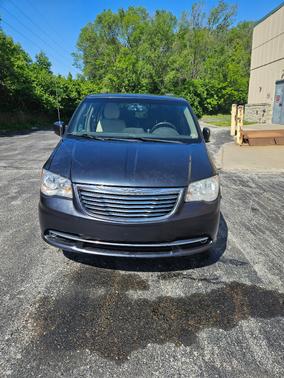 Black 2014 Chrysler Town & Country Touring