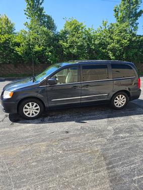 Black 2014 Chrysler Town & Country Touring