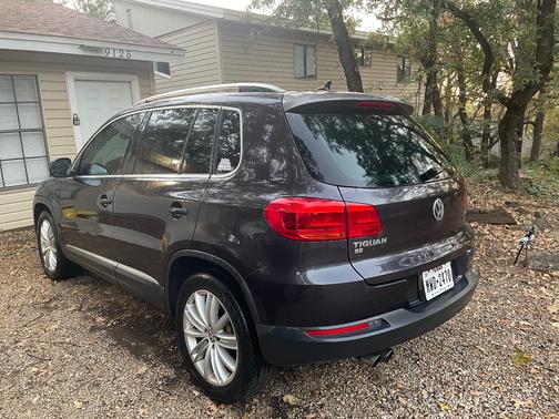 2016 Volkswagen Tiguan SE