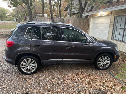 2016 Volkswagen Tiguan SE