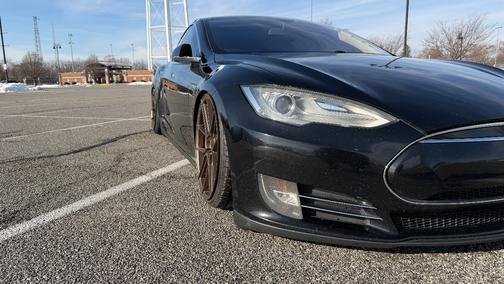 Black 2014 Tesla Model S 60