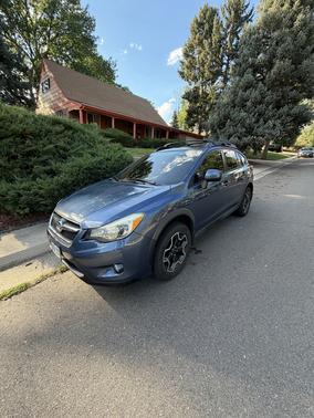 Blue 2013 Subaru XV Crosstrek 2.0i Premium