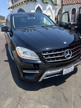 Black 2013 Mercedes-Benz M-Class ML 550 4MATIC