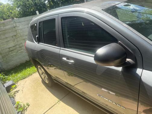 Gray 2011 Jeep Compass Sport