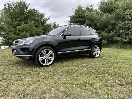 2016 Volkswagen Touareg TDI Executive