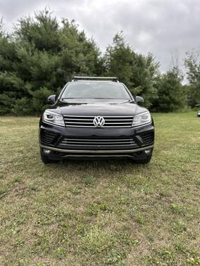 2016 Volkswagen Touareg TDI Executive