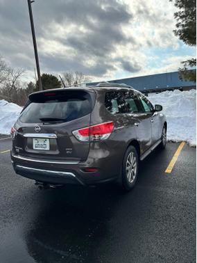 2015 Nissan Pathfinder SV