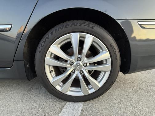 2009 INFINITI M35 Base