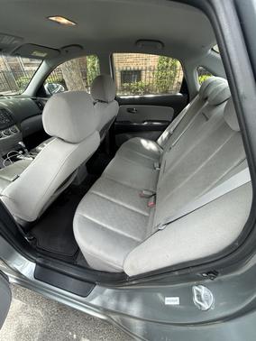 Gray 2010 Hyundai ELANTRA SE