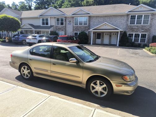 2004 INFINITI I35 Base