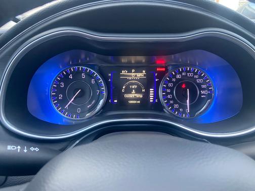 Black 2016 Chrysler 200 Limited