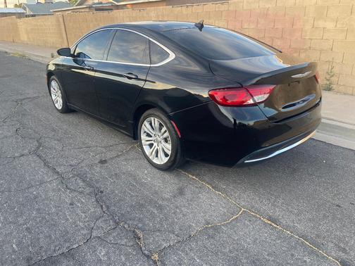 Black 2016 Chrysler 200 Limited