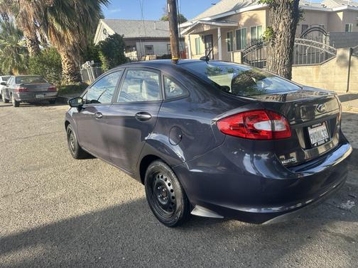2012 Ford Fiesta S