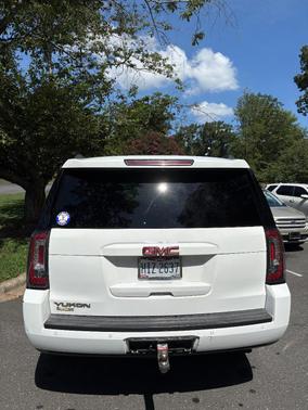 White 2015 GMC Yukon SLT