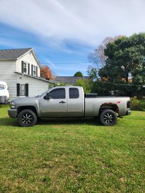 2009 Chevrolet Silverado 1500 LT Extended Cab