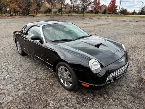 Black 2002 Ford Thunderbird Premium