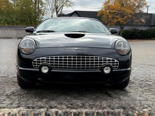 Black 2002 Ford Thunderbird Premium