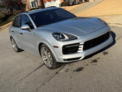 2019 Porsche Cayenne Cayenne
