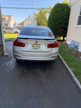 Silver 2018 BMW 320 i xDrive