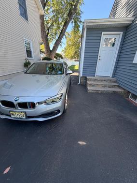 Silver 2018 BMW 320 i xDrive