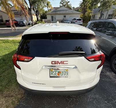 2021 GMC Terrain SLE