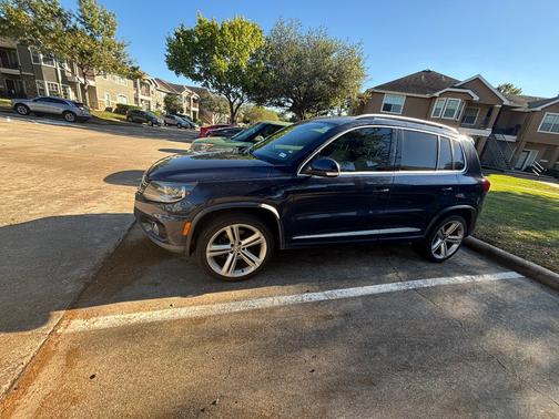 2016 Volkswagen Tiguan R-Line