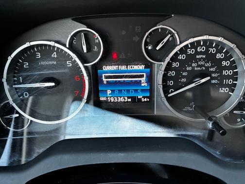 2017 Toyota Tundra SR5