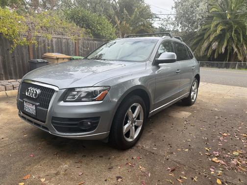 2011 Audi Q5 2.0T Premium