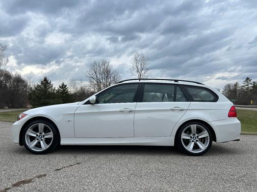 2007 BMW 328 i